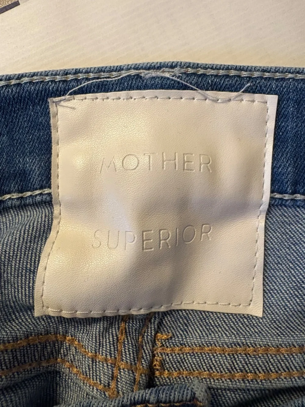 Mother jeans mid blue wash size 27 - Picture 3 of 4